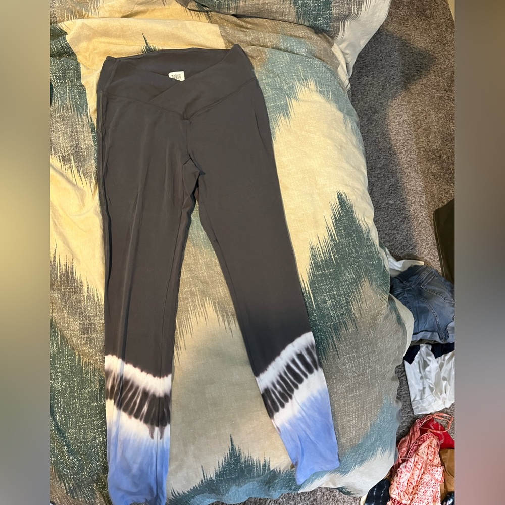 PINK(Victoria secret) leggings size small, in great condition
